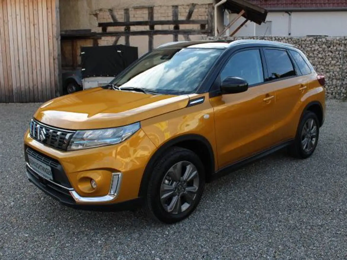 Suzuki Vitara 1.5 Dualjet Hybrid Allgrip AGS Comfort Gold - 1