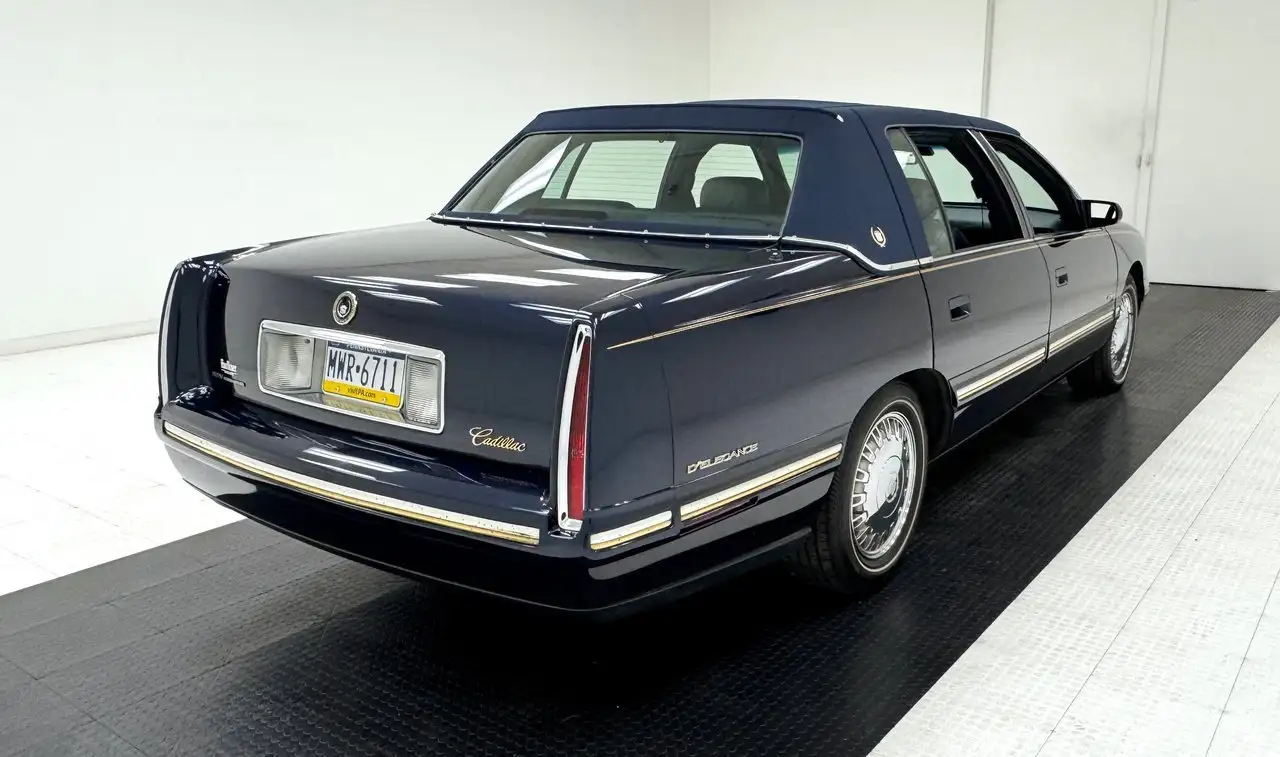 Cadillac Deville d'Elegance, foto 5