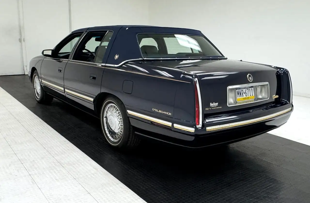 Cadillac Deville d'Elegance, foto 3