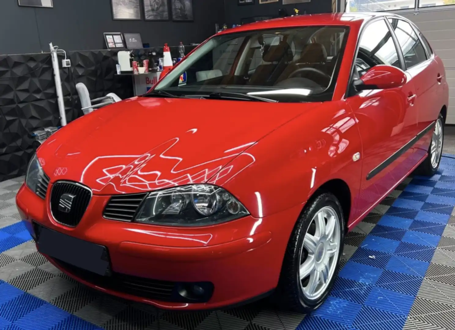 SEAT Ibiza 1.4TDi Sportrider 80 Rojo - 1