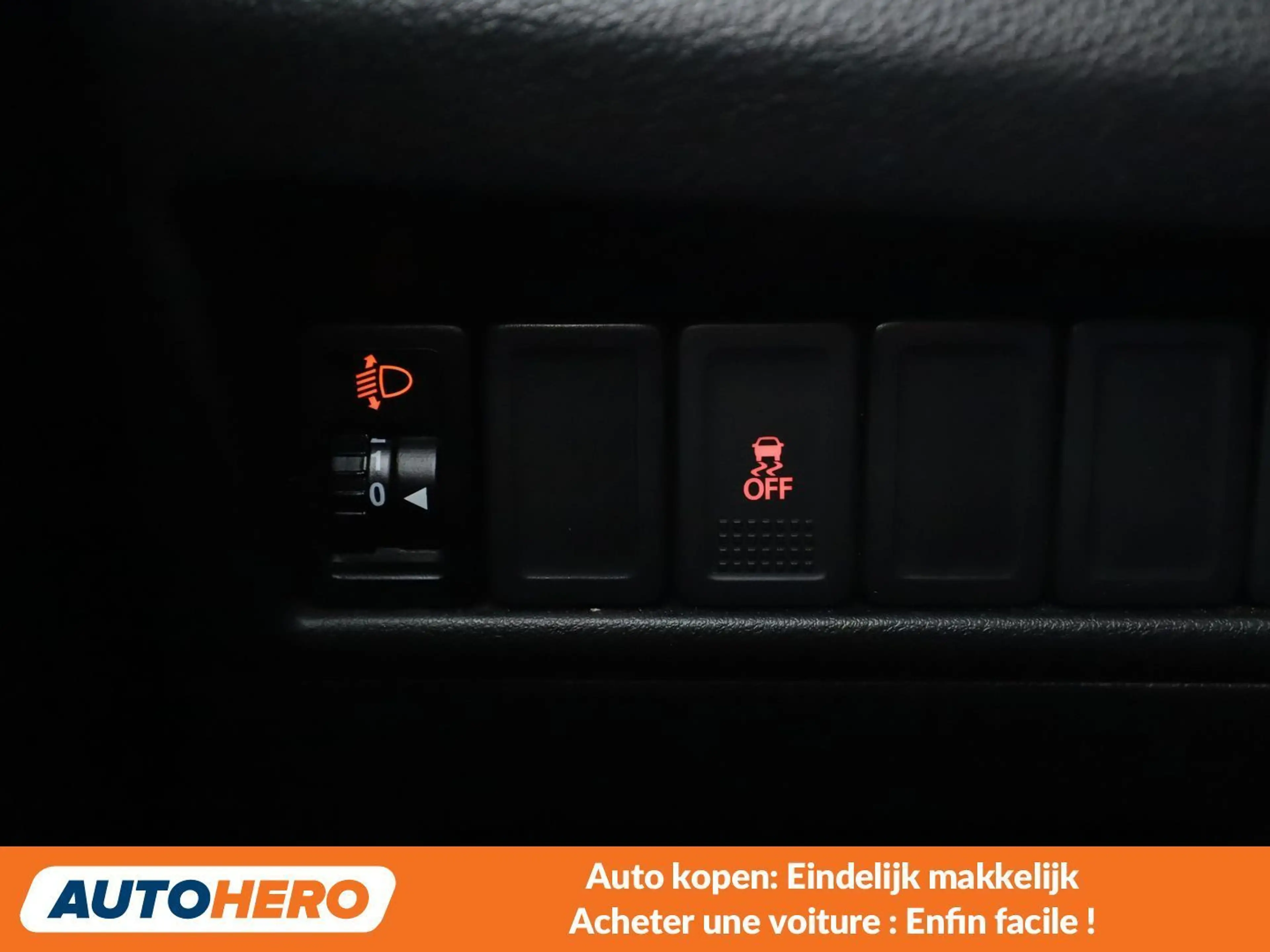 Suzuki Baleno 1.2 DualJet Basic — photo 9