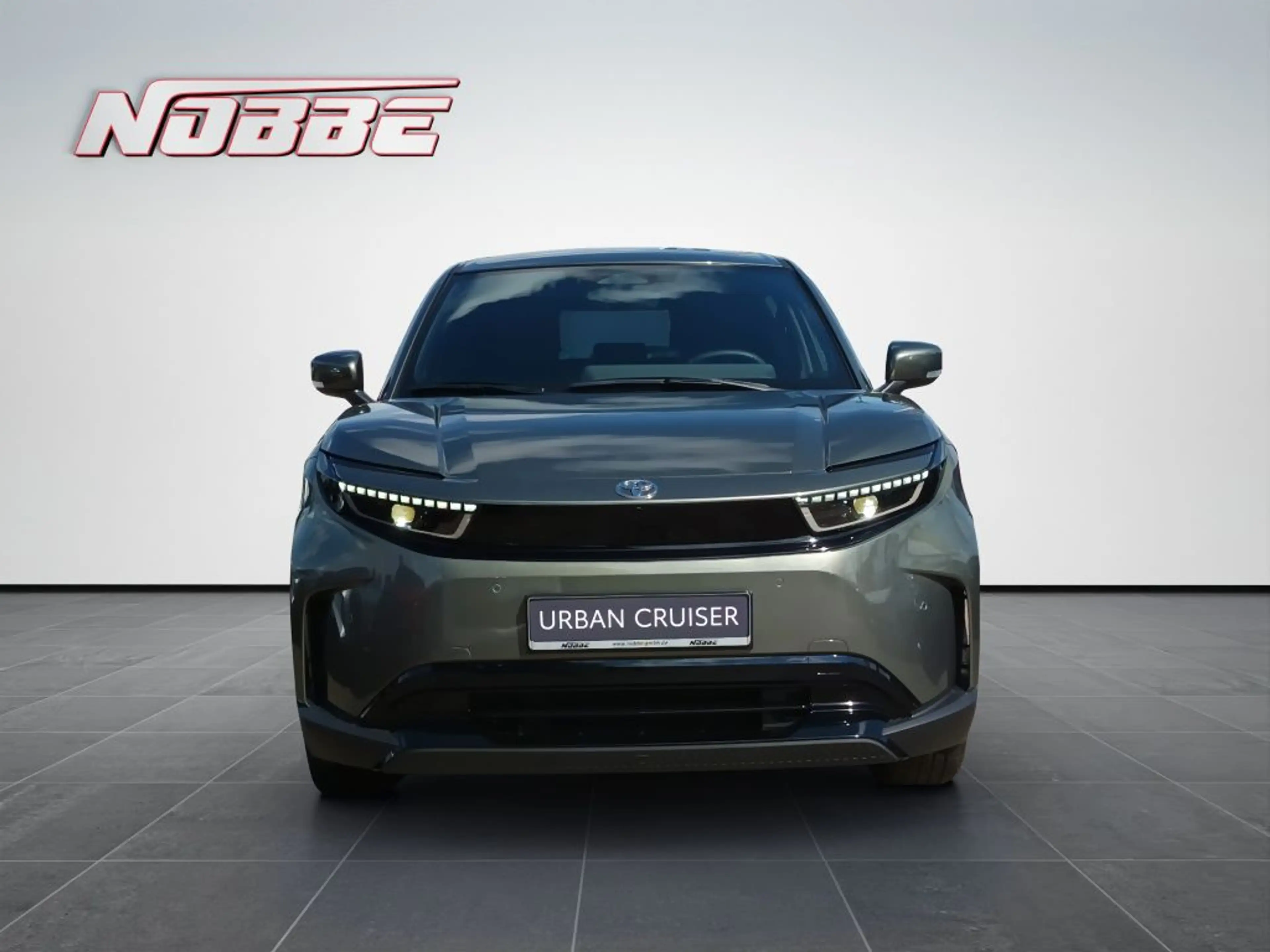Toyota Urban Cruiser 61kWh Teamplayer — photo 5
