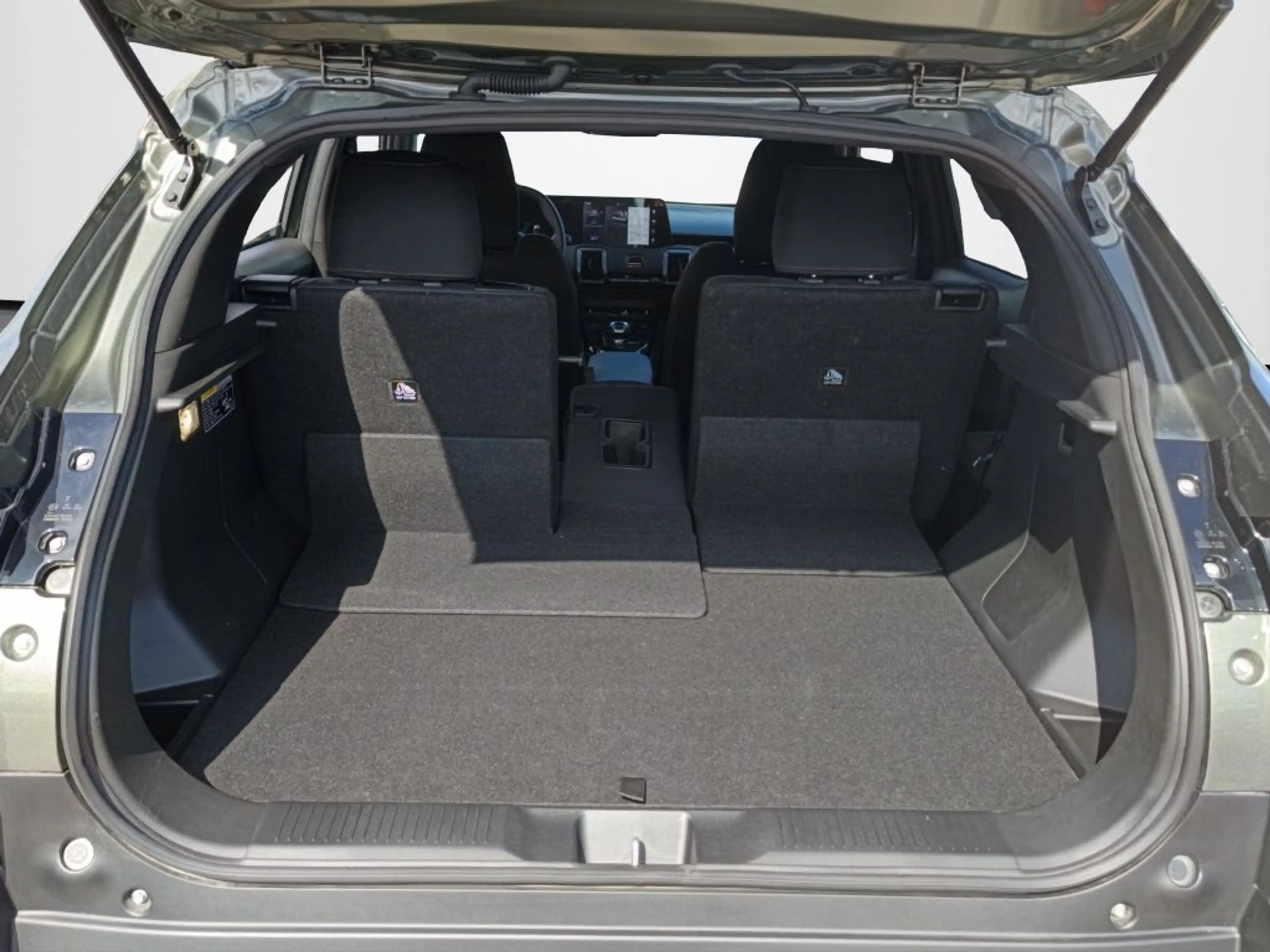 Toyota Urban Cruiser 61kWh Teamplayer — photo 14