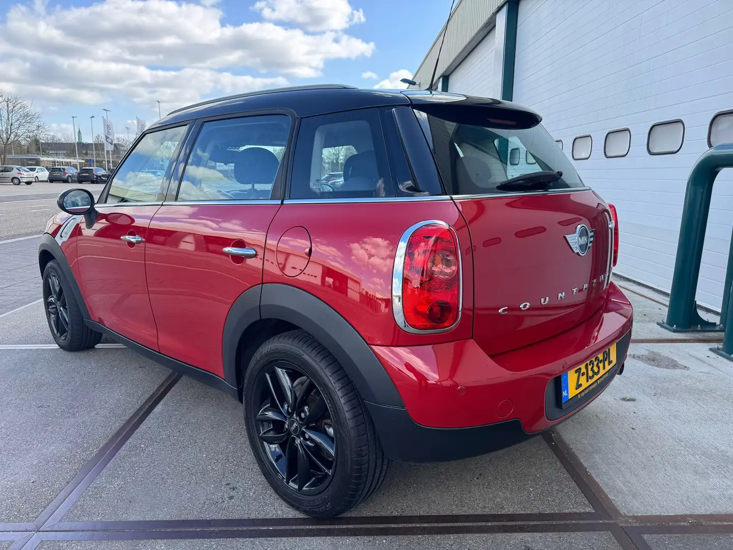 MINI Cooper Countryman Mini 1.6 ALL4 Automaat ! Rood - 2