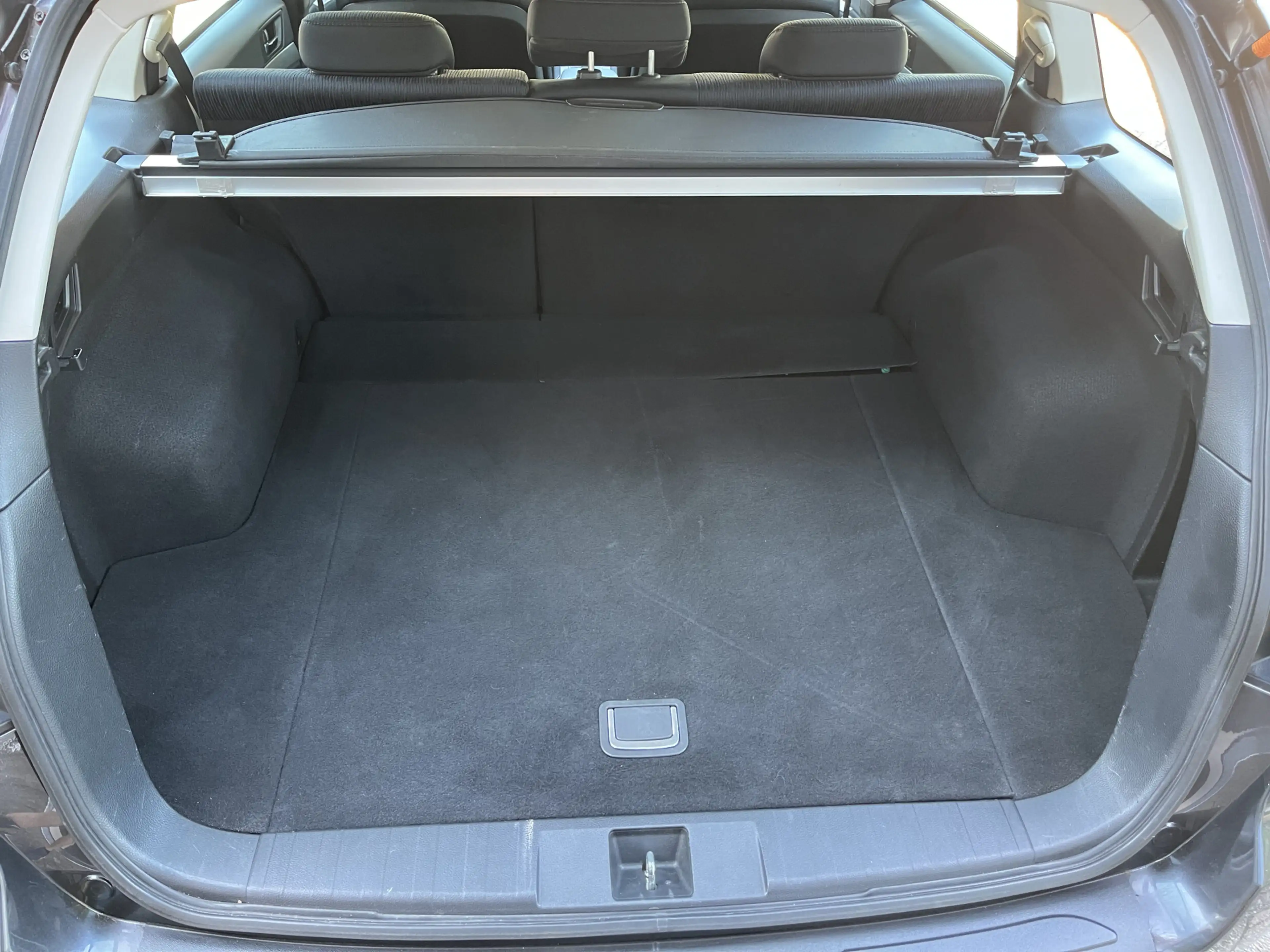 Subaru Legacy Touring Wagon 2.0i Intro Automaat, Trekhaak, Cruis — photo 13