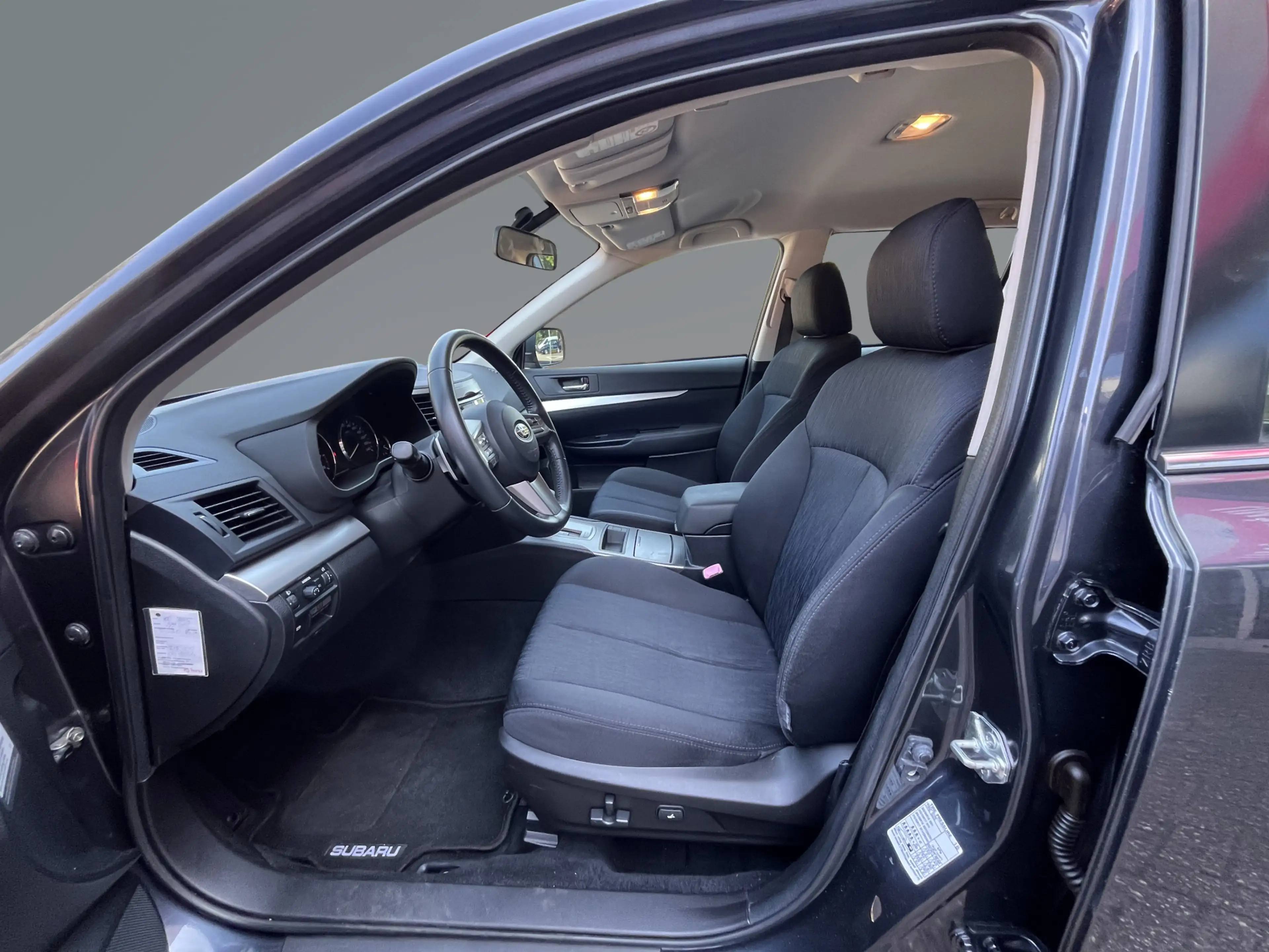 Subaru Legacy Touring Wagon 2.0i Intro Automaat, Trekhaak, Cruis — photo 10