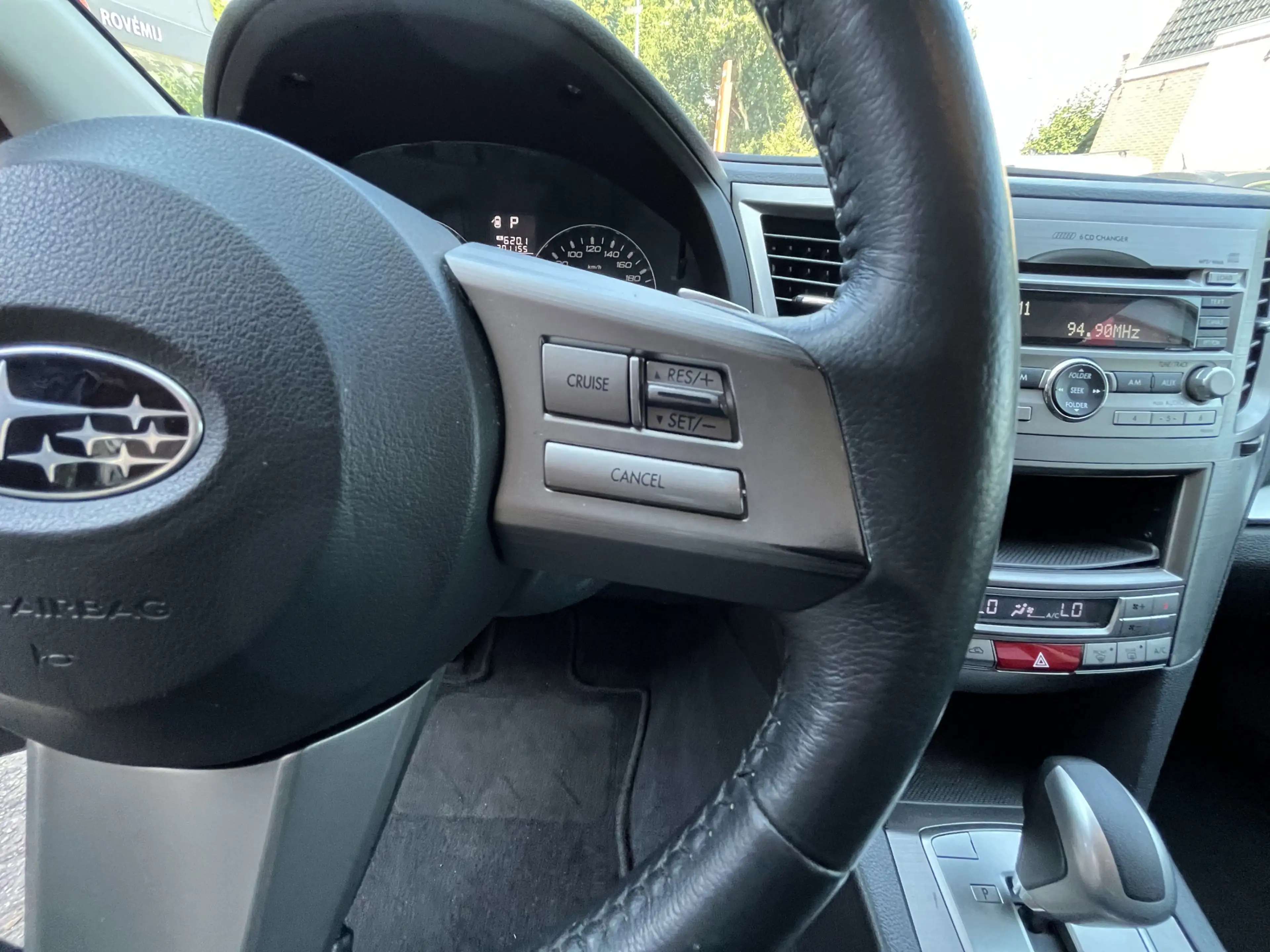 Subaru Legacy Touring Wagon 2.0i Intro Automaat, Trekhaak, Cruis — photo 24