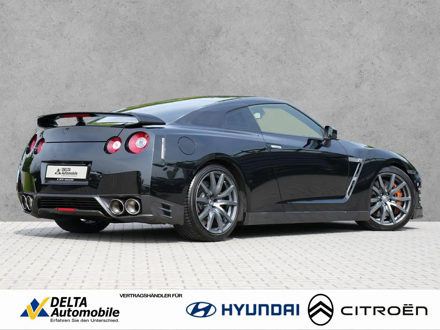 Nissan GT-R 3.8 Black Edition Navi 4x4 Leder LED Zwart - 2