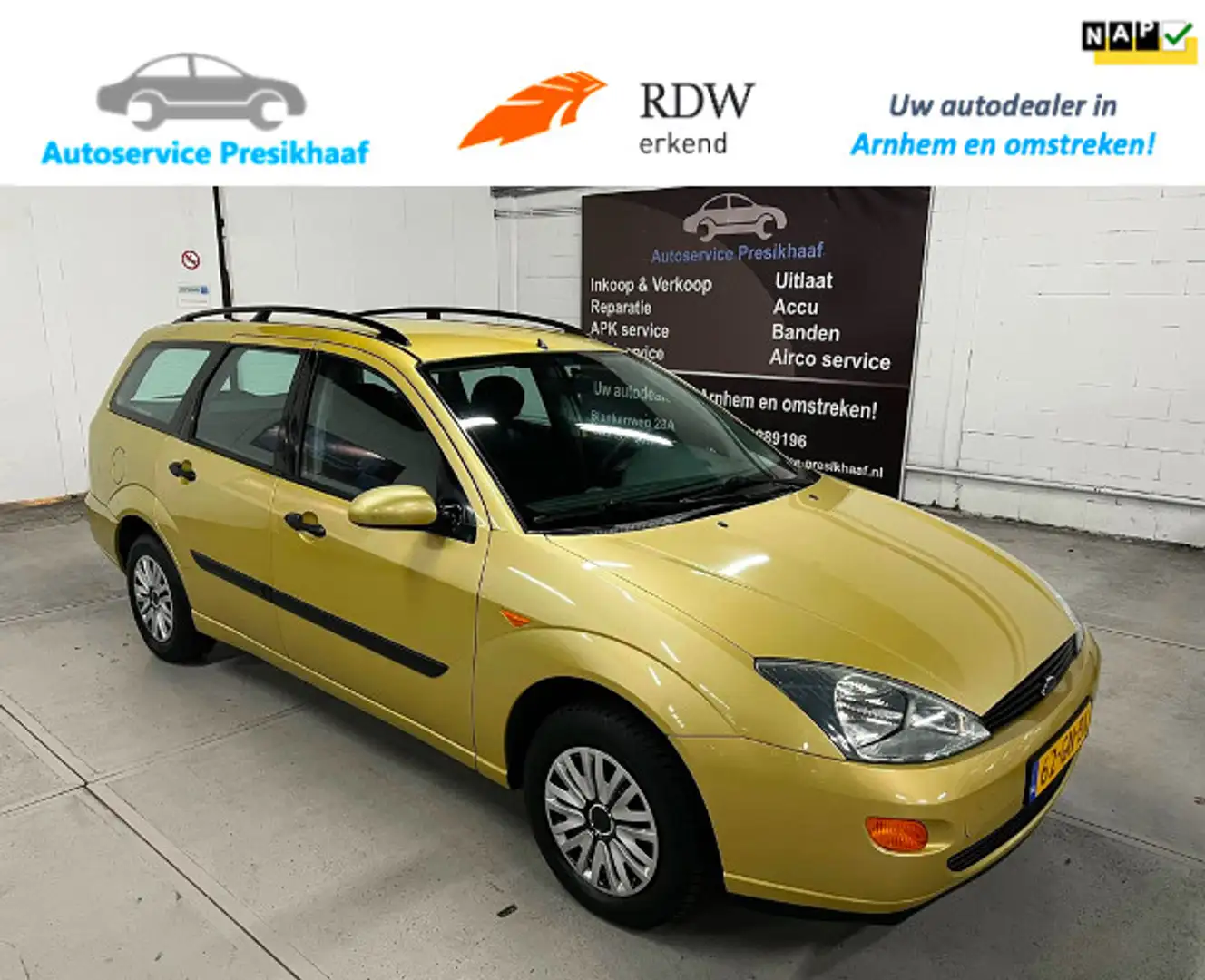 Ford Focus Wagon 1.4-16V Ambiente AIRCO / NAP / TREKHAAK Geel - 1