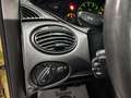 Ford Focus Wagon 1.4-16V Ambiente AIRCO / NAP / TREKHAAK Geel - thumbnail 17