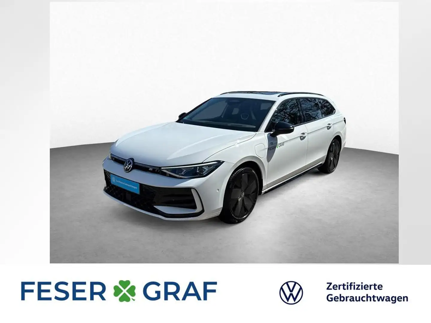 Volkswagen Passat Variant 1.5 eHybrid R-LINE AHK PANO CCS Weiß - 1
