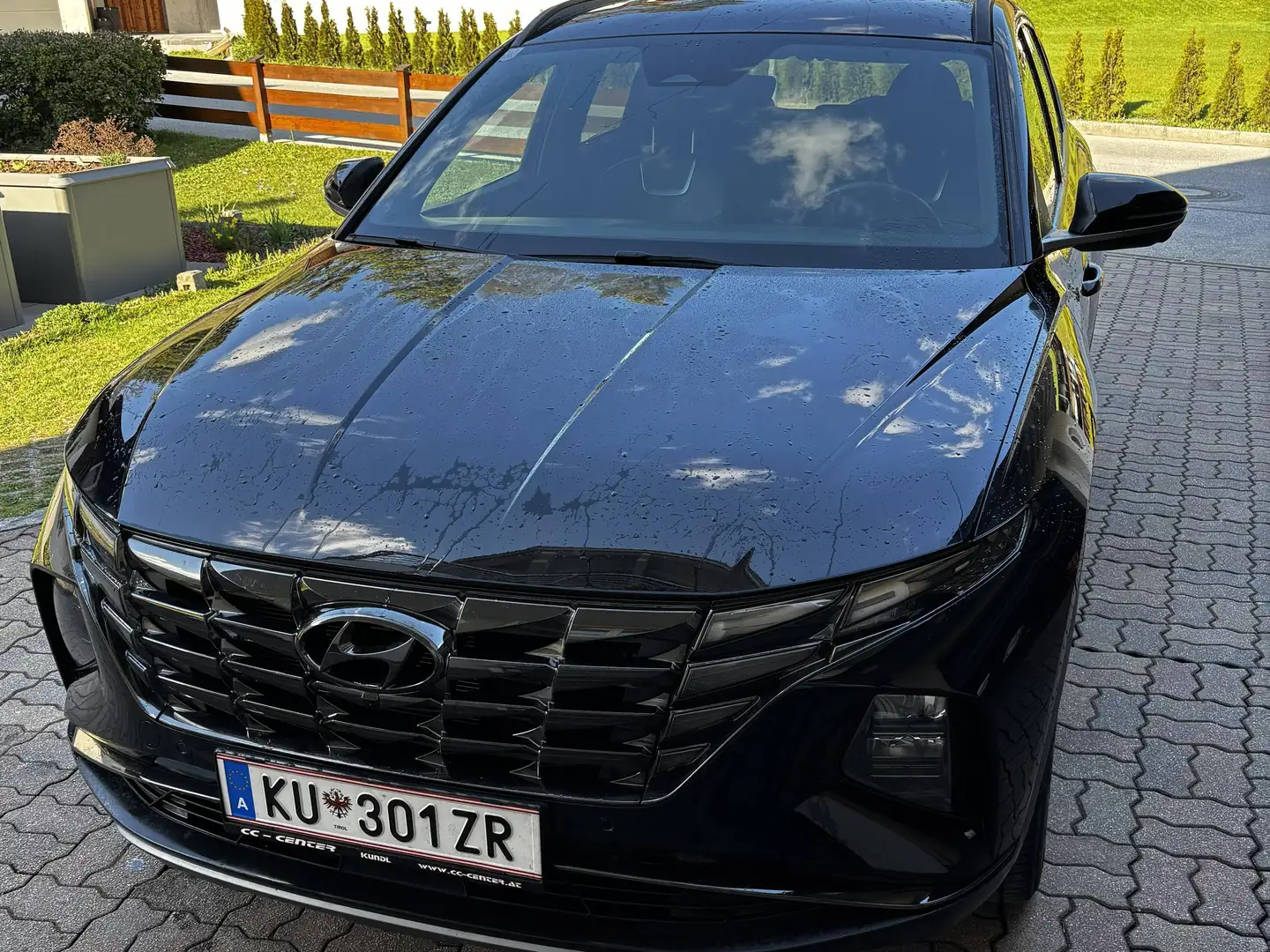 Hyundai TUCSON Tucson 1,6 T-GDI Plug-In Hybrid 4WD Prestige Line Aut. Prestige Line Schwarz - 2