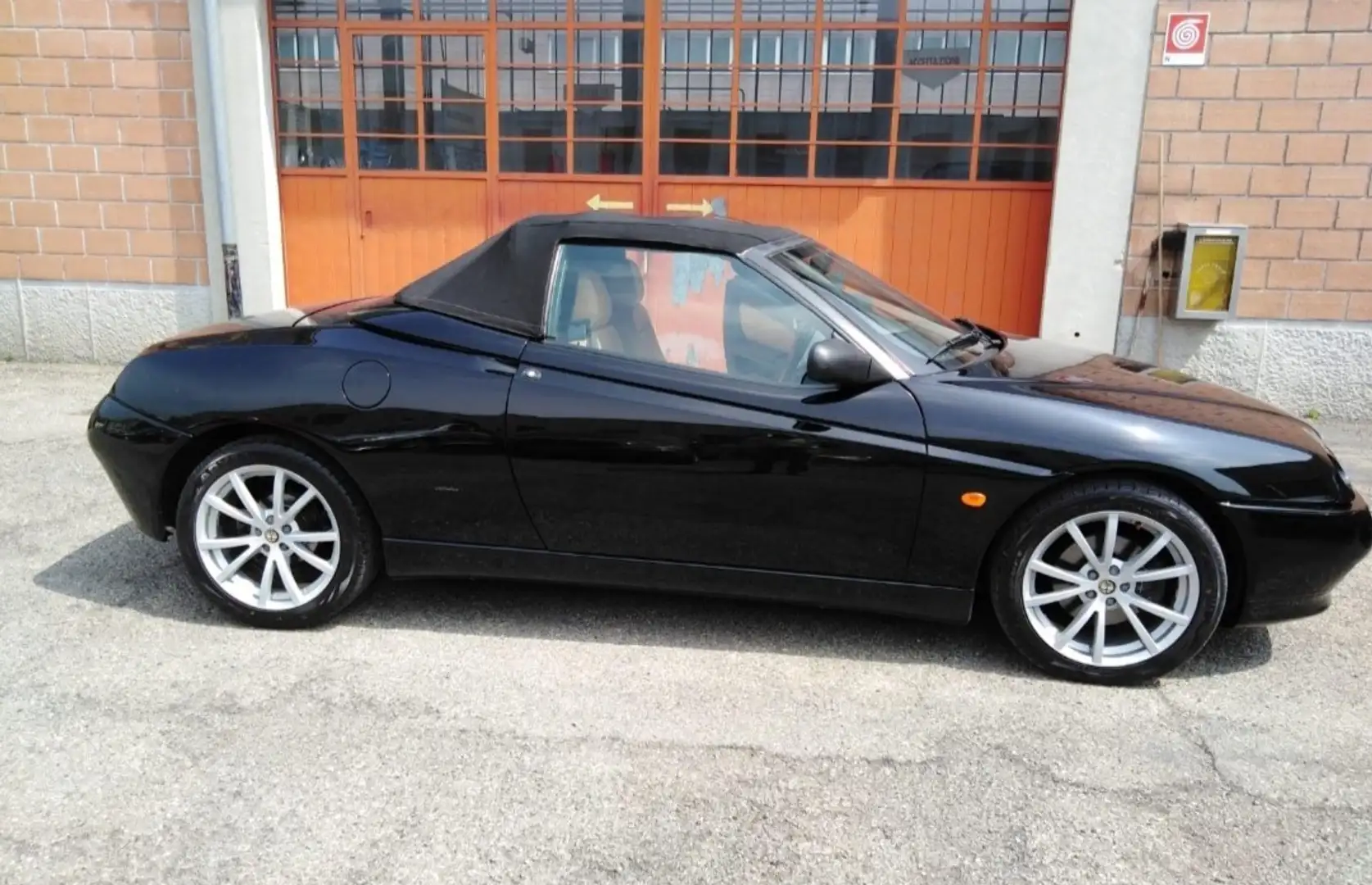 Alfa Romeo Spider 1.6 my90 - 1