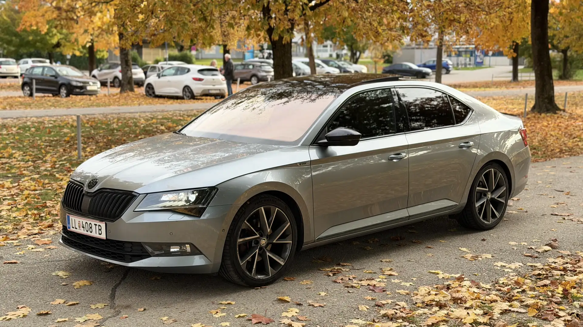 Skoda Superb 2,0 TDI Sportline DSG - 2