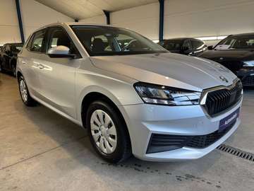 1.0 MPI Ambition/Navi/CruiseControl/LED/PDC/Airco/DAB/...