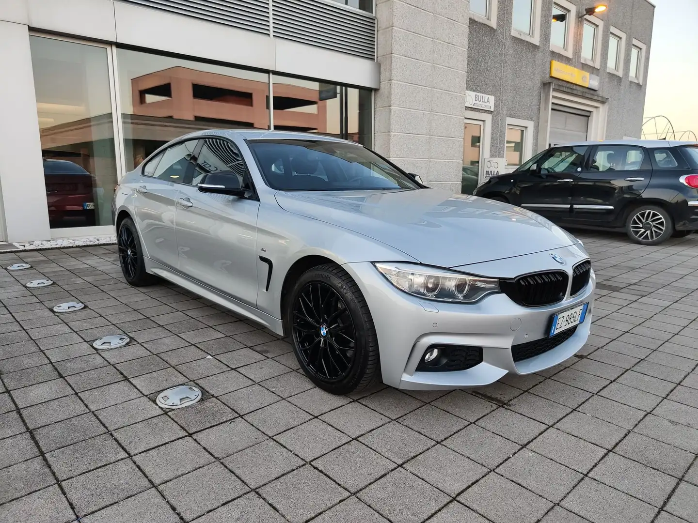BMW 420 d MSport xDrive GranCoupé auto FariLED Camera Ezüst - 2