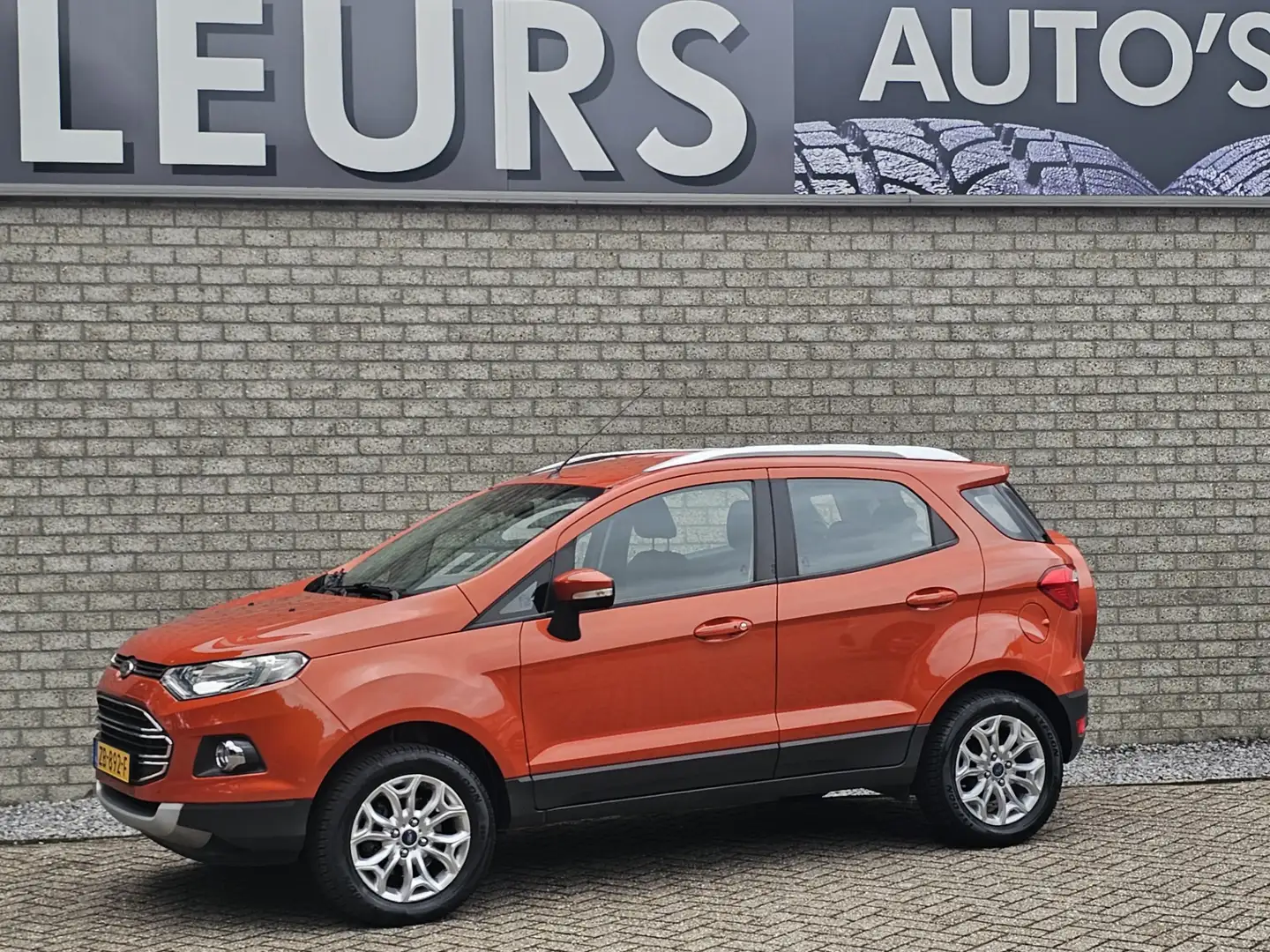 Ford EcoSport 1.0 EcoBoost Titanium Trekhaak/Pdc/Ecc Oranje - 1