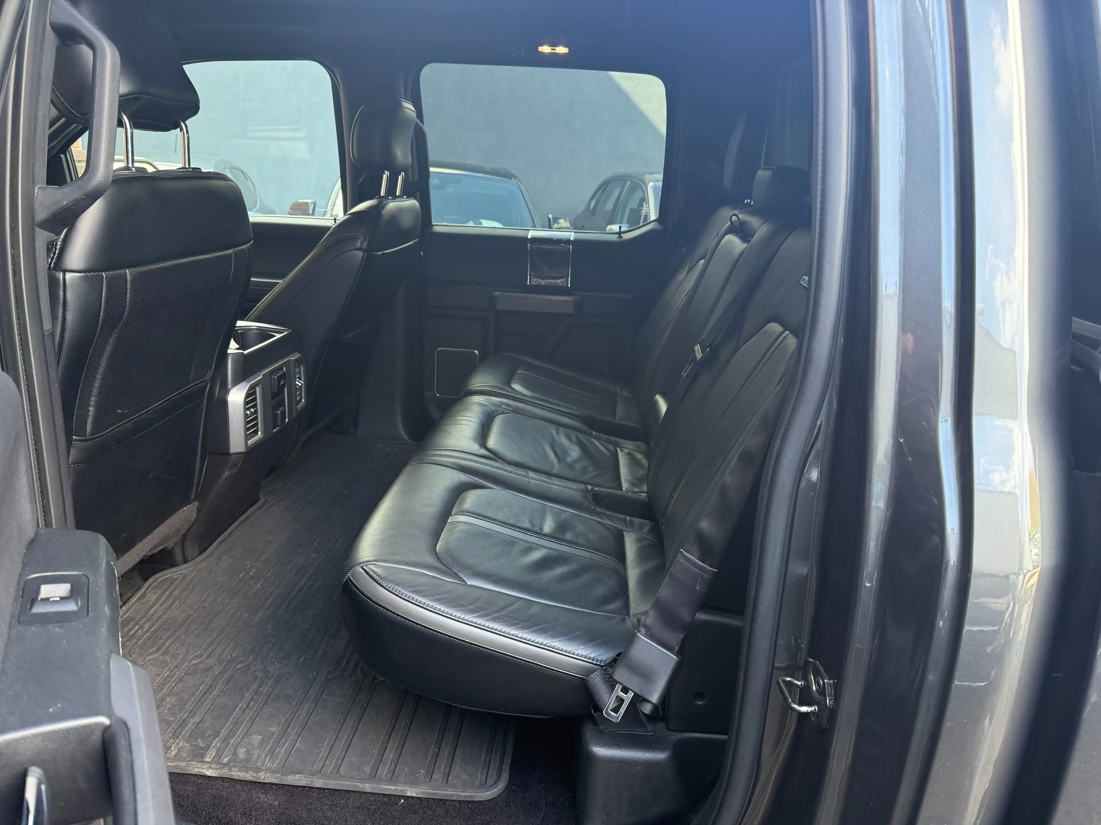 Ford F 150 3500cc Essence LPG *Carnet Complet Roule Super* — photo 8
