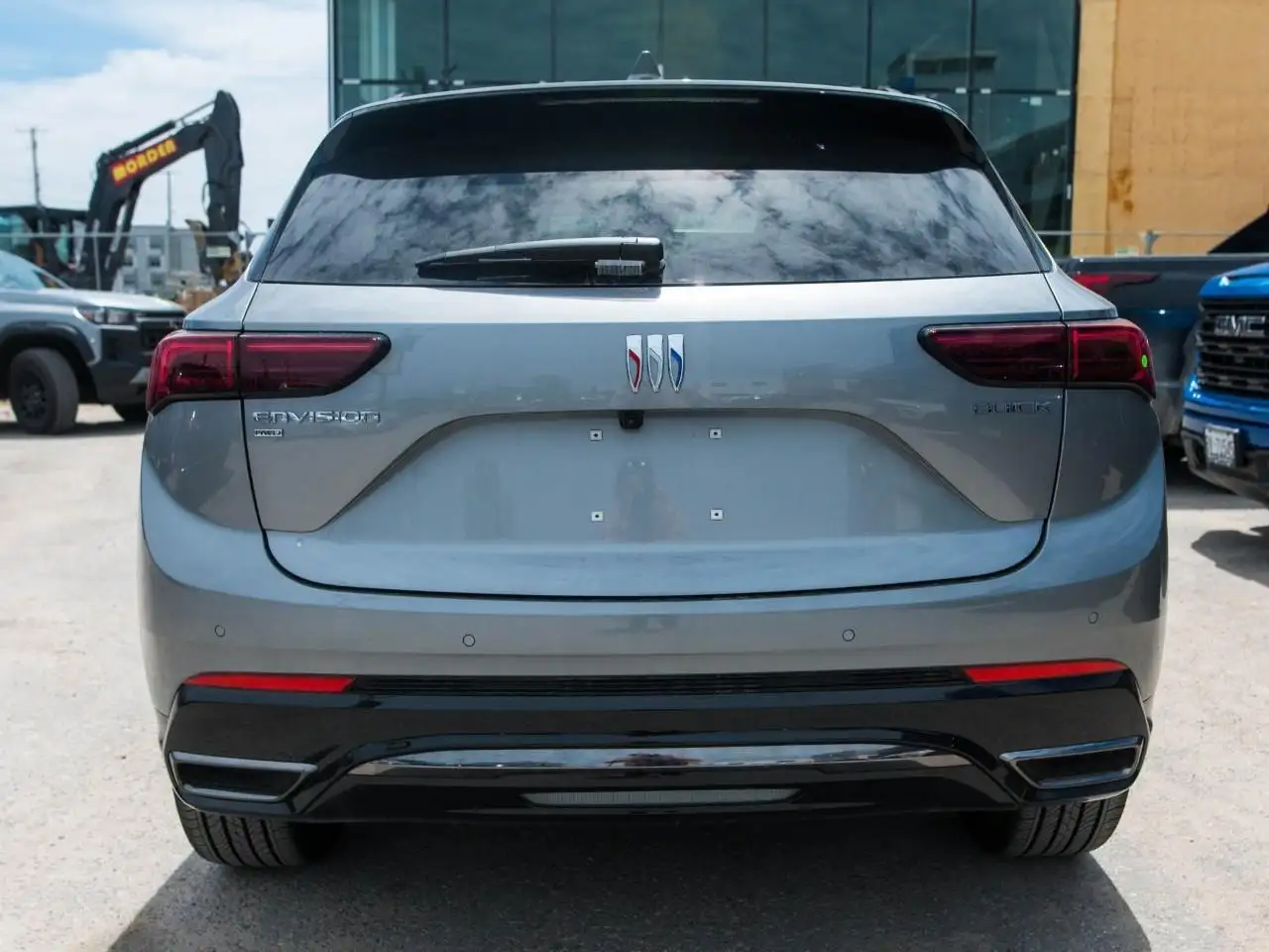 Buick Envision photo Buick Envision