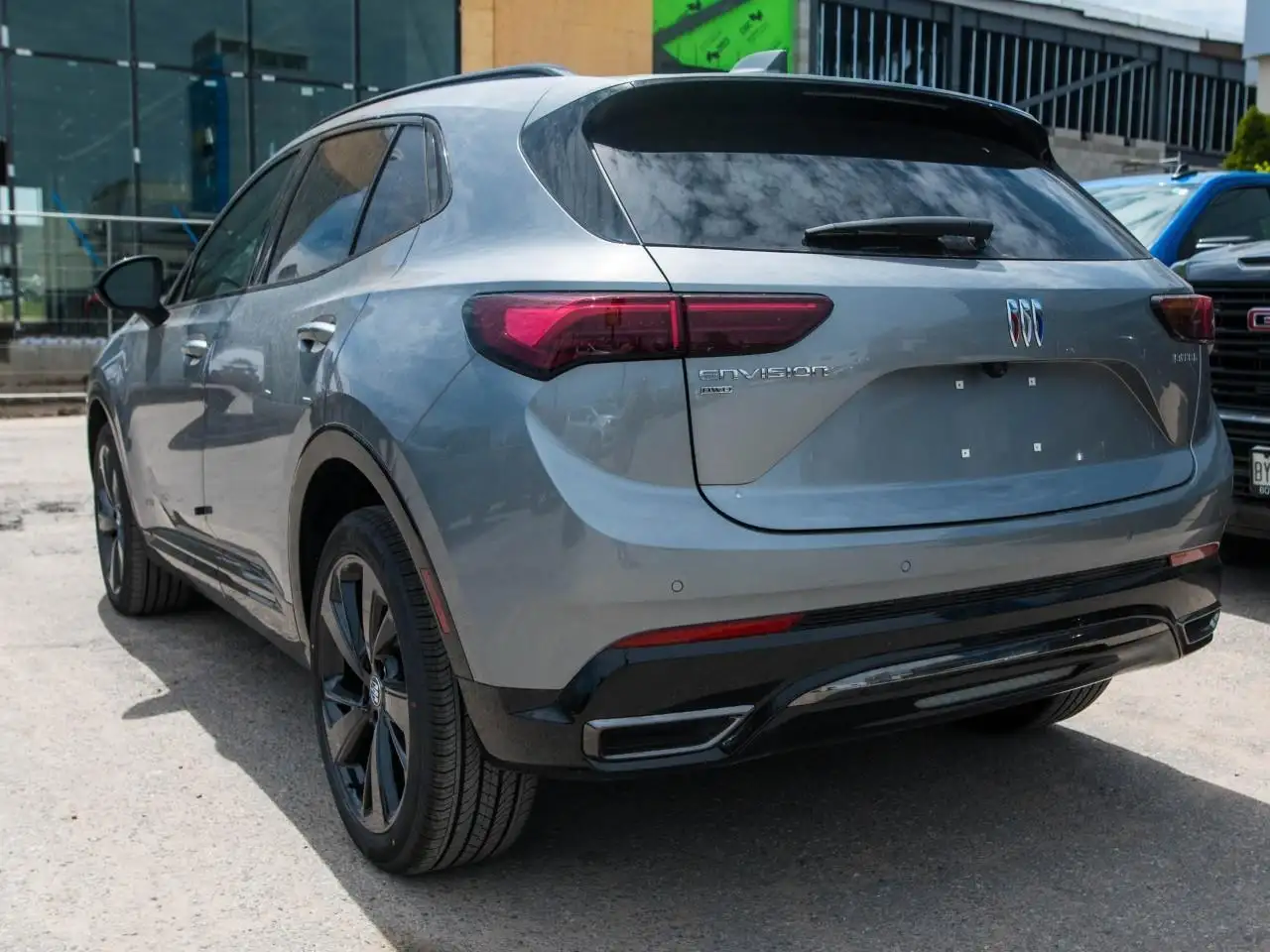 Buick Envision photo Buick Envision