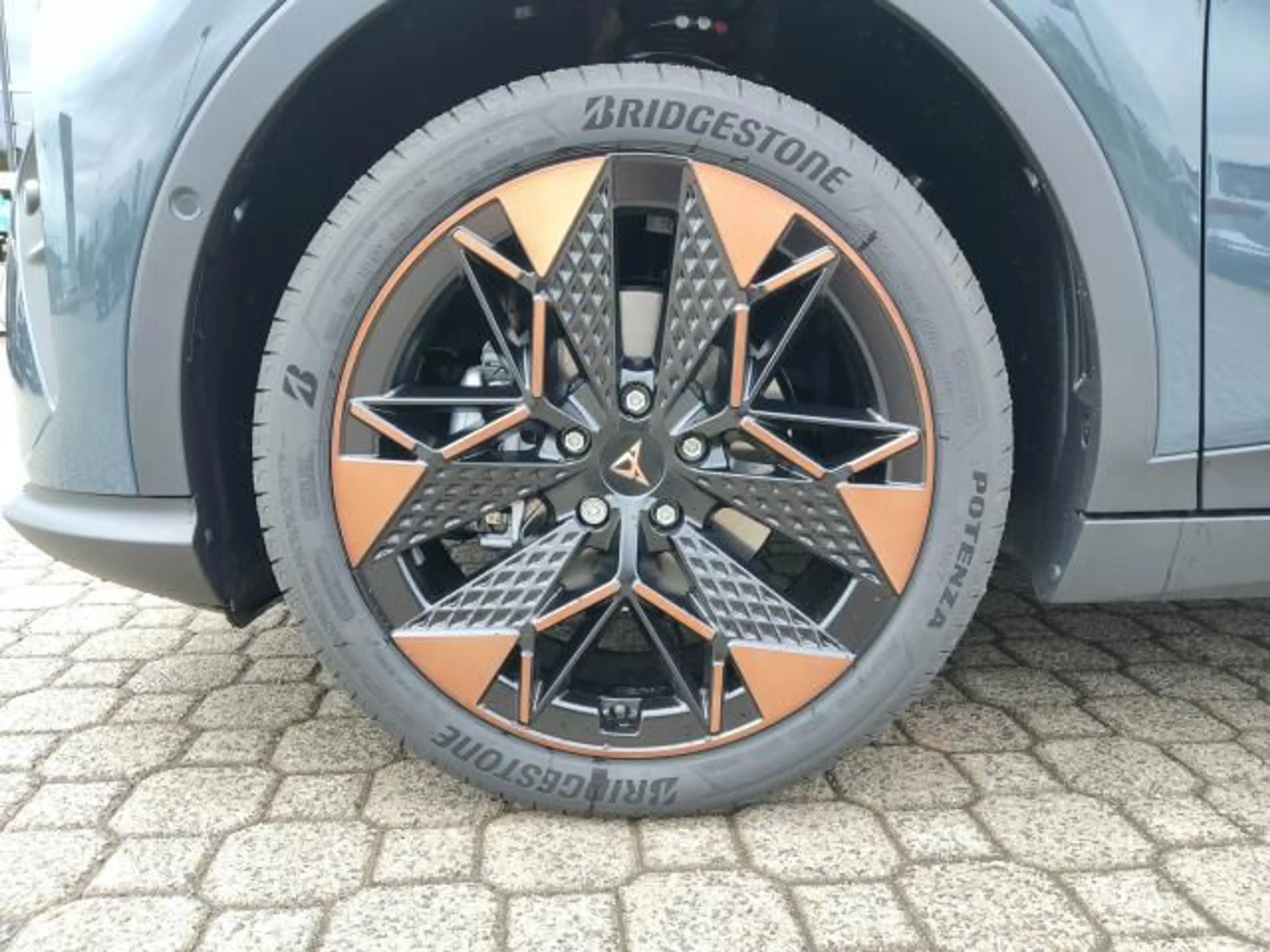 CUPRA Raval RAVAL ENDURANCE EDITION DYNAMIC PLUS 155 KW 52 K — photo 11