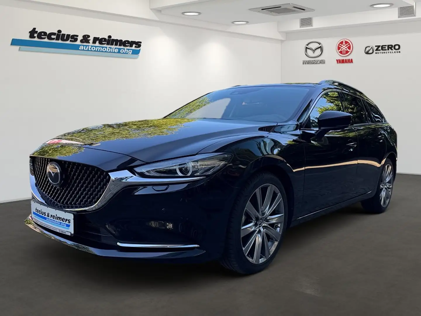 Mazda 6 Kombi SKYACTIV-G 194 AT Exclusive-L. Matrix/Bose Schwarz - 1