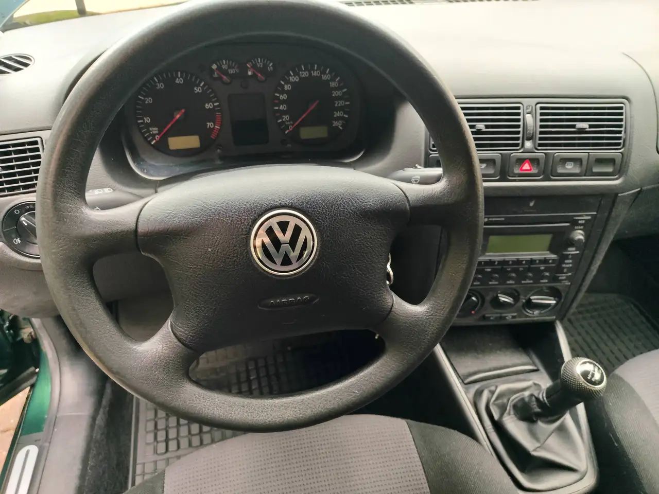 Volkswagen Golf 1.6 Edition , Preis VB, foto 6