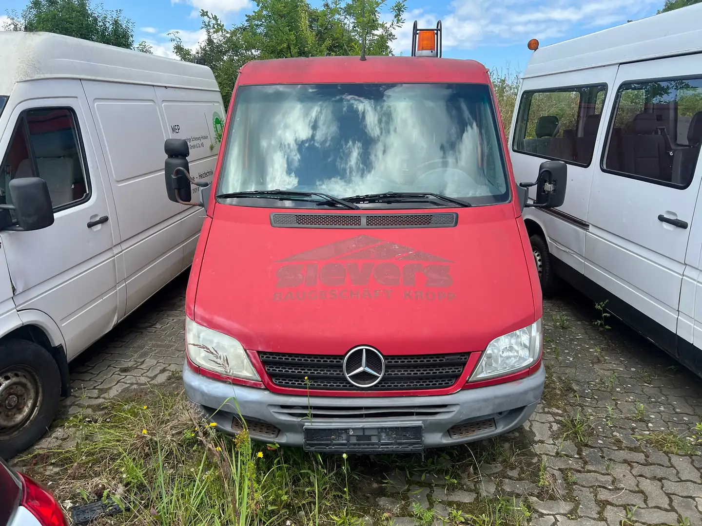 Mercedes-Benz Sprinter 311 CDI 903.661 Rot - 2
