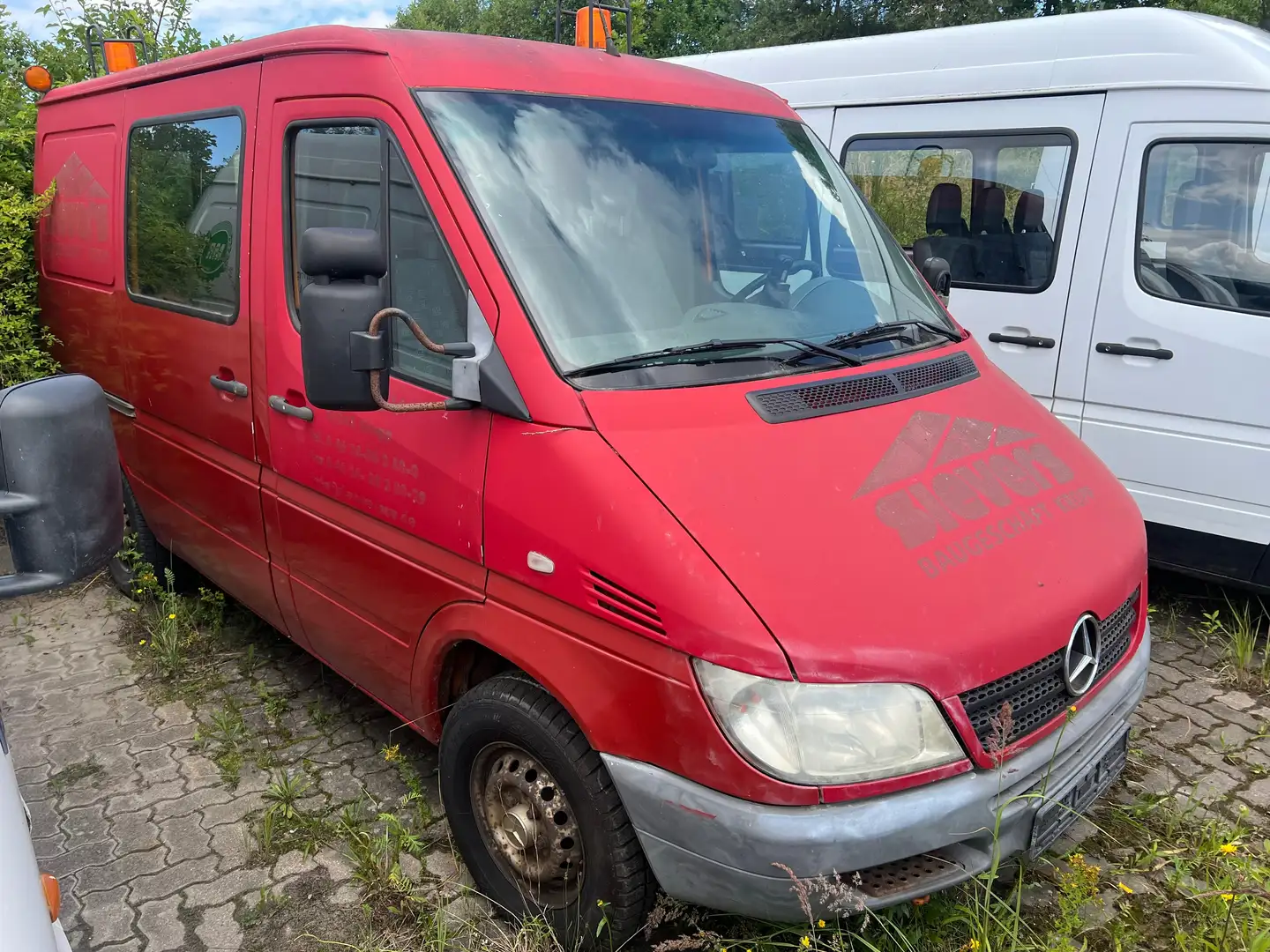 Mercedes-Benz Sprinter 311 CDI 903.661 Rot - 1