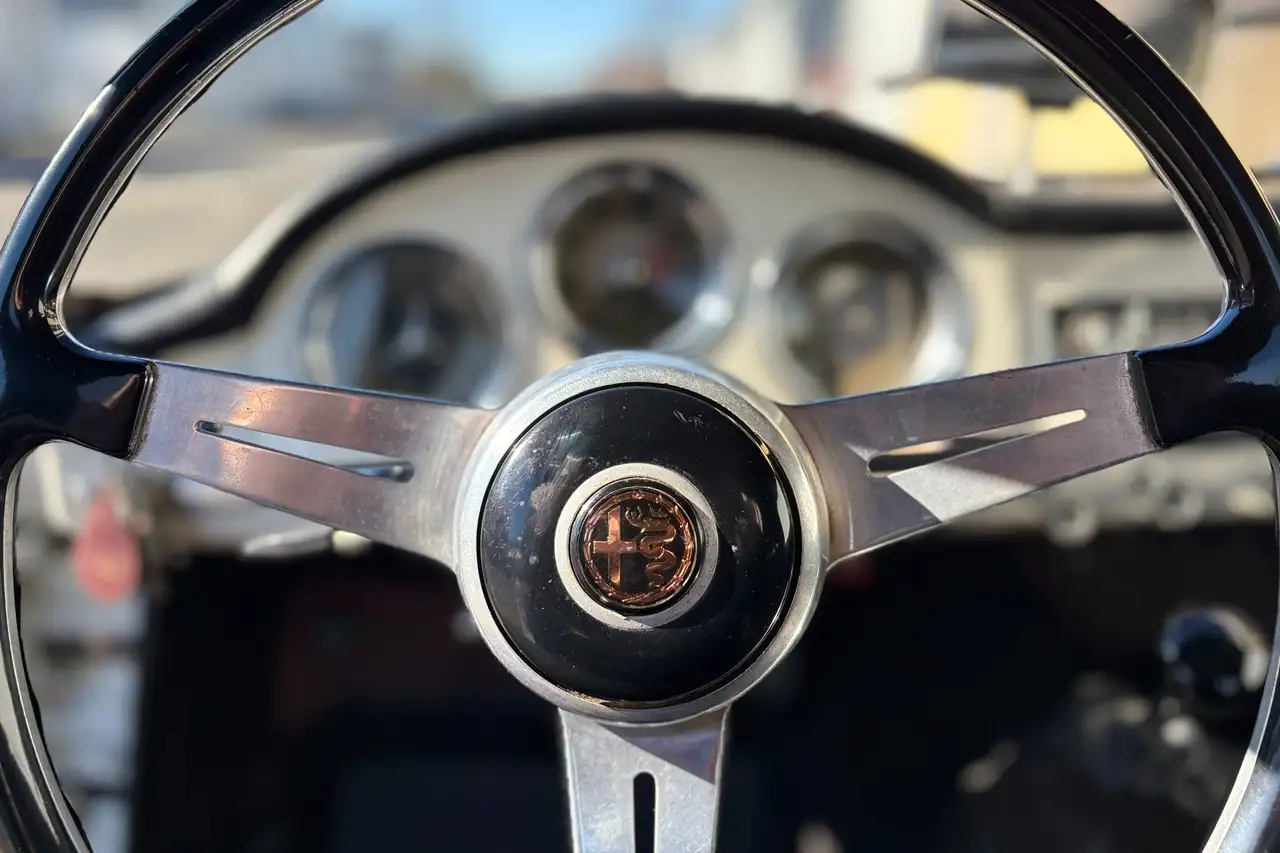 Alfa Romeo Giulia Spider 1600, foto 8