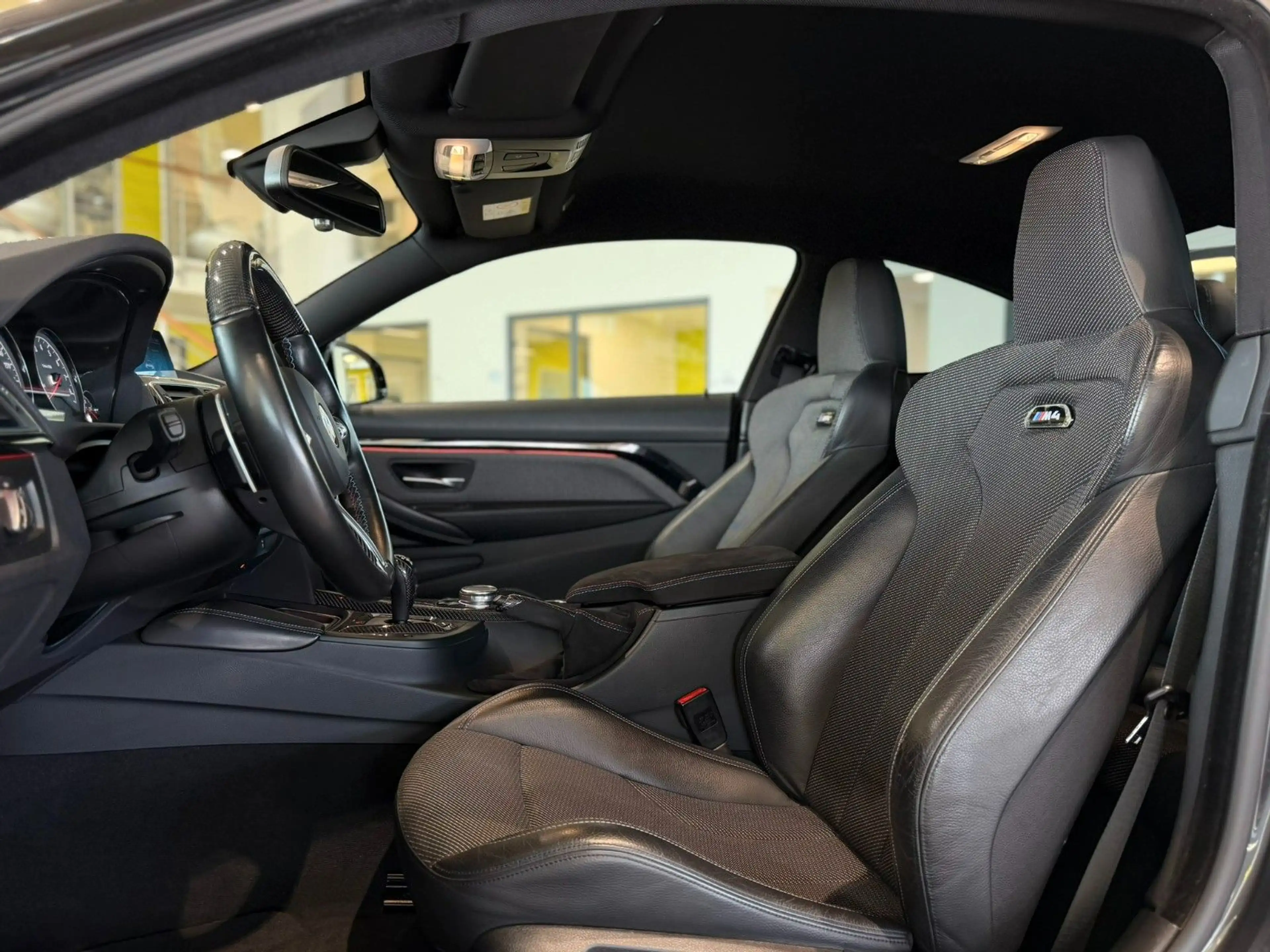BMW M4 Coupe *REMUS-AGA*DEUTSCH*UNFALLFREI* — photo 14