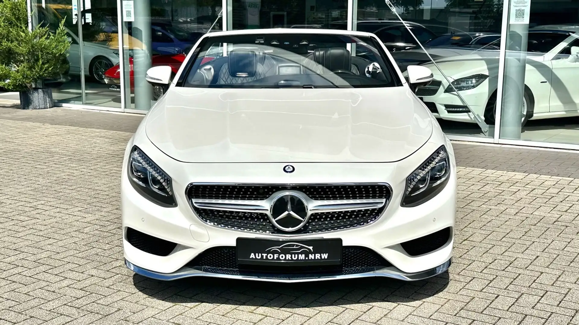 Mercedes-Benz S 500 S 500 V8 AMG LIne Cabrio C217 - 1. Hand - 48.896km bijela - 2