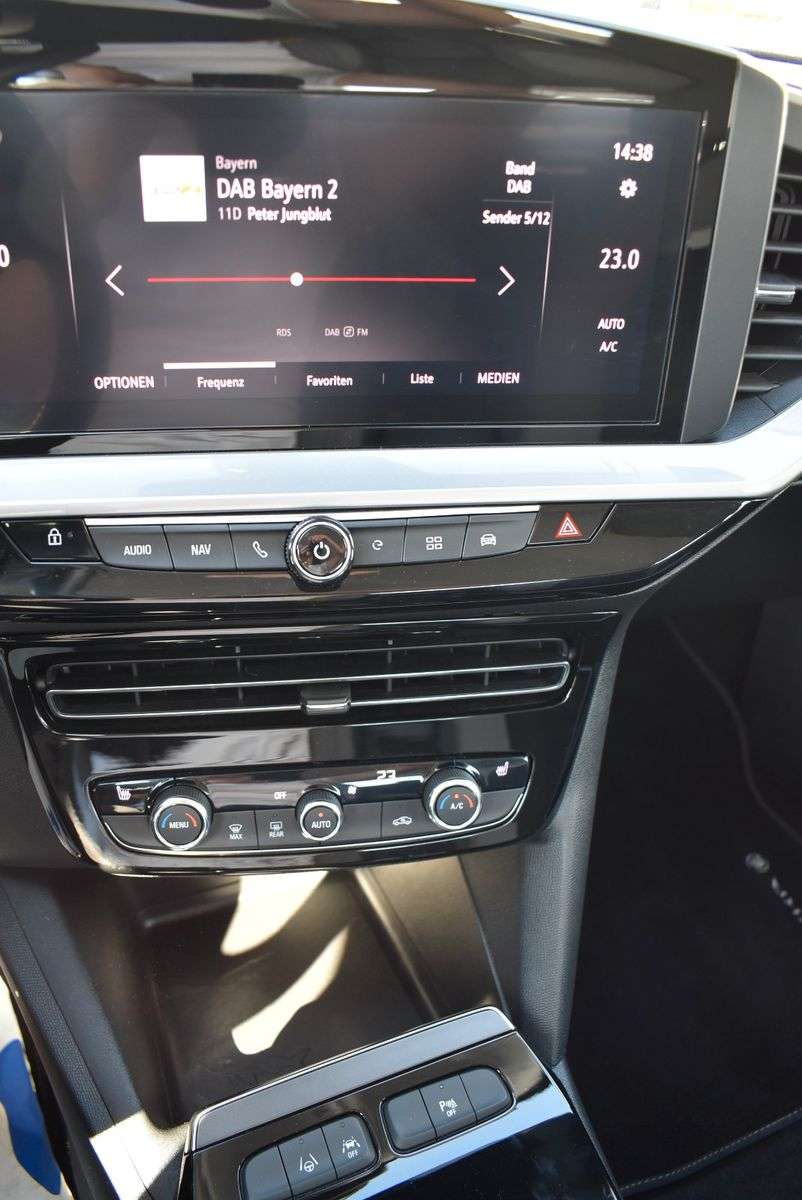 Opel Mokka E
