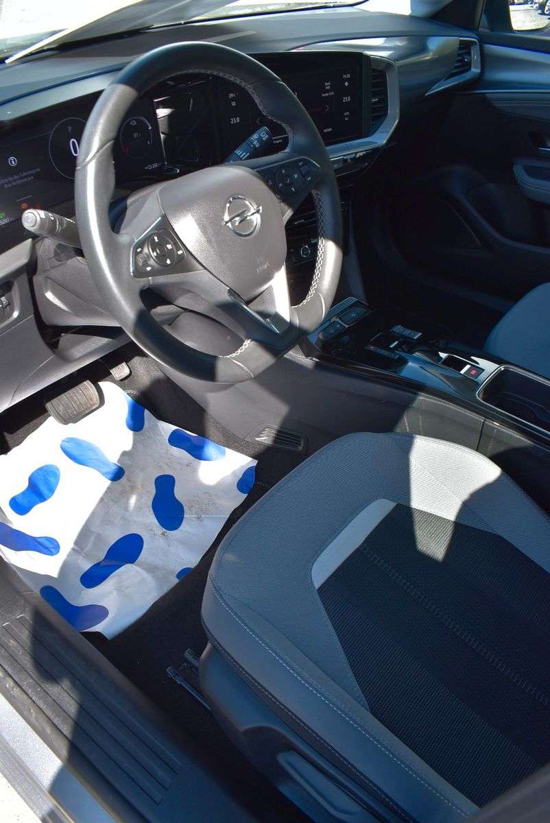 Opel Mokka E