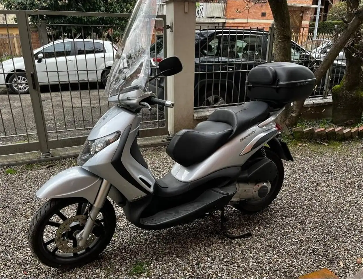 Piaggio Beverly 125