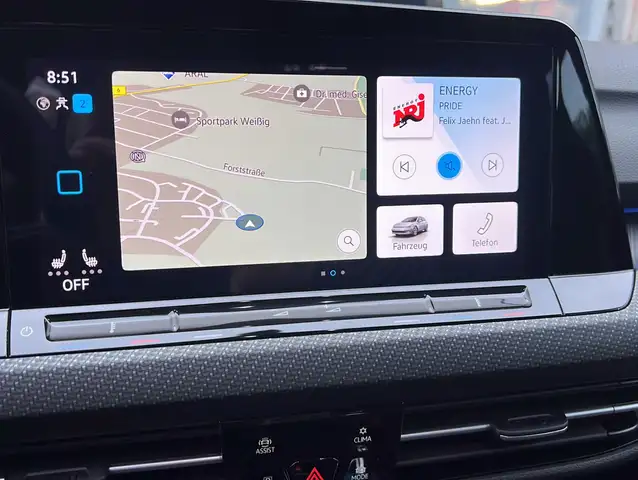 Volkswagen Golf view 12