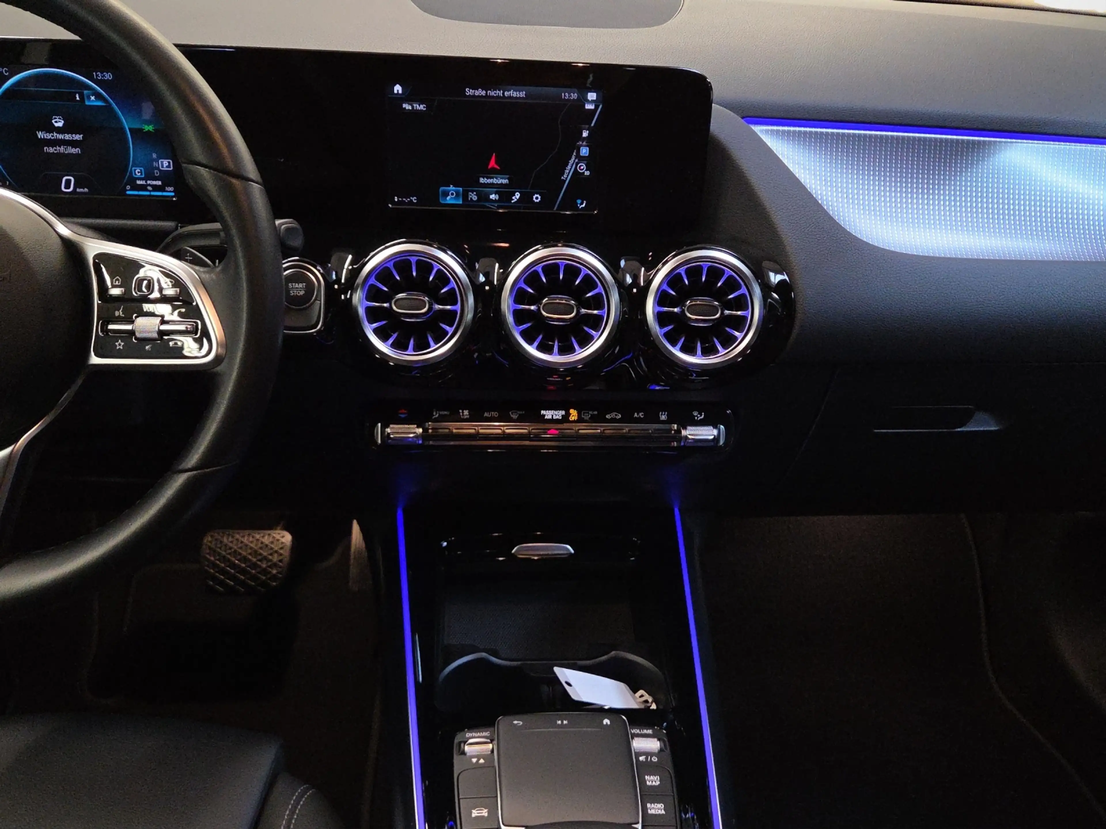 Mercedes-Benz EQA 250 Progressive LED Navi Leder Sitzheizung — photo 10