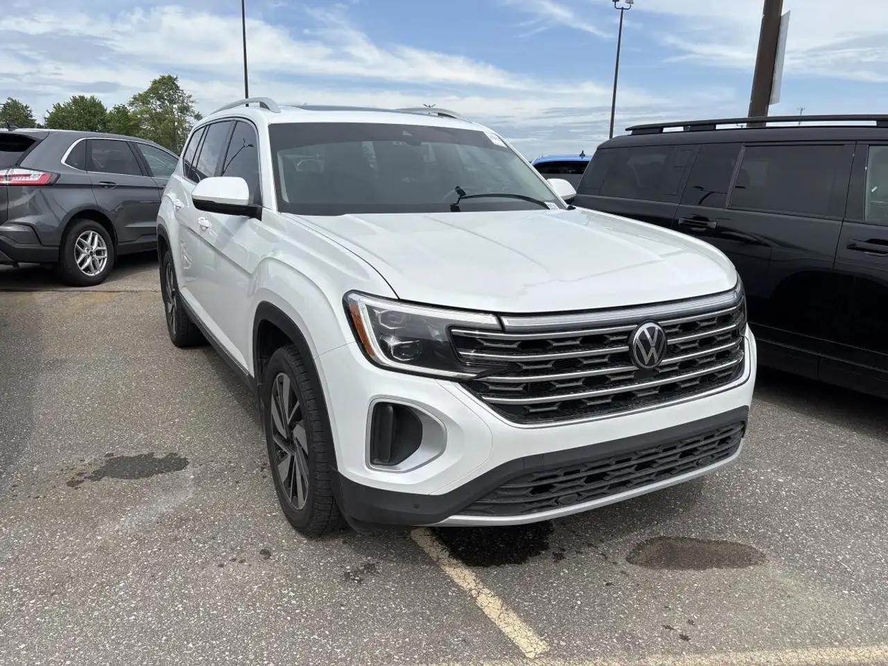 Volkswagen Atlas снимка Volkswagen Atlas