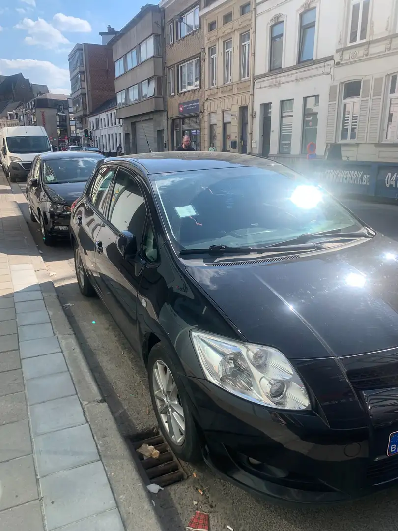 Toyota Auris 1.33i VVT-i 16v Punch Noir - 1