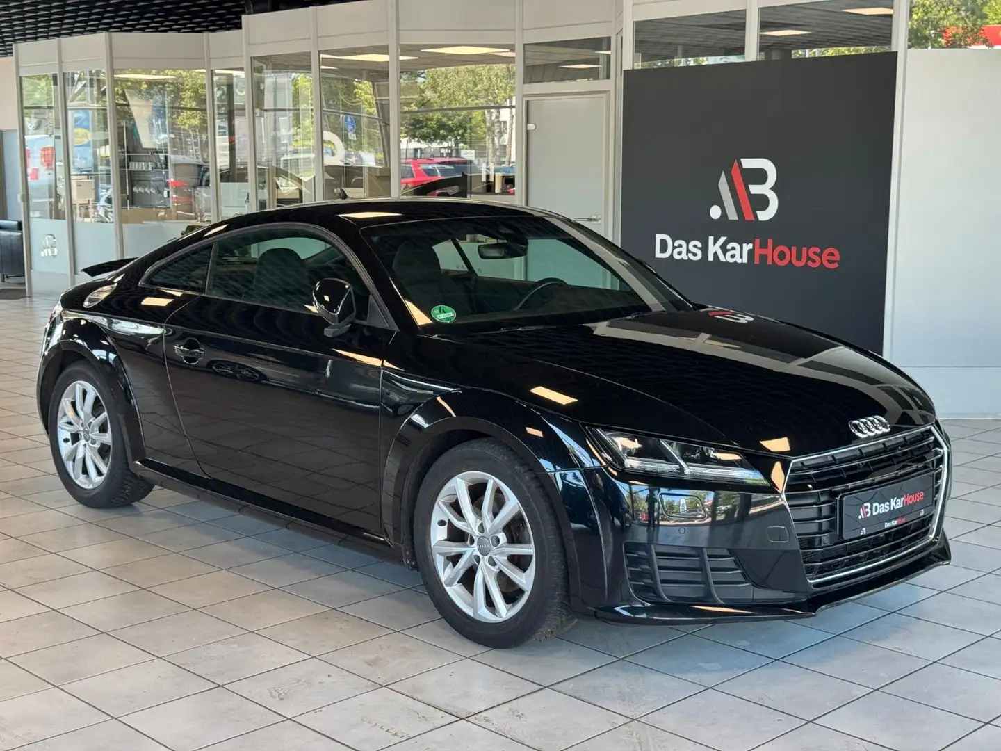 Audi TT Coupe 2.0 TDI ultra 2. Hand · Virtual Cockpit Schwarz - 1