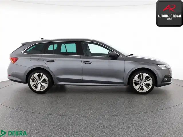 Skoda Octavia view 5