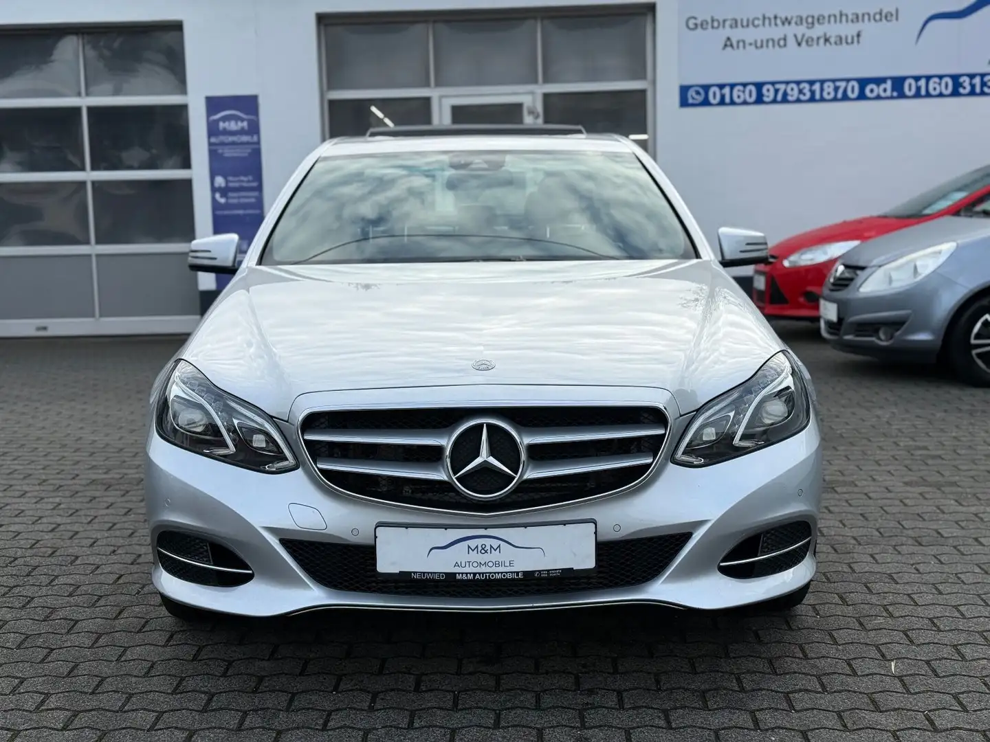 Mercedes-Benz E 350 E350 Limo | Navi | Massage | Schiebedach | 19-zo Zilver - 1