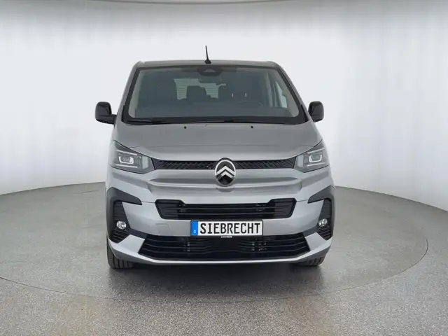 Citroen Spacetourer view 2