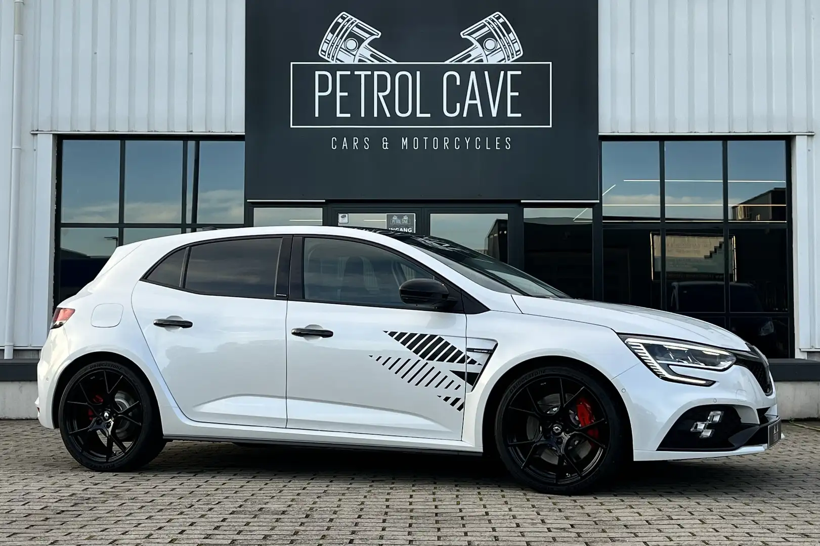 Renault Megane R.S. 300 Ultime - Limited Edition White - 1
