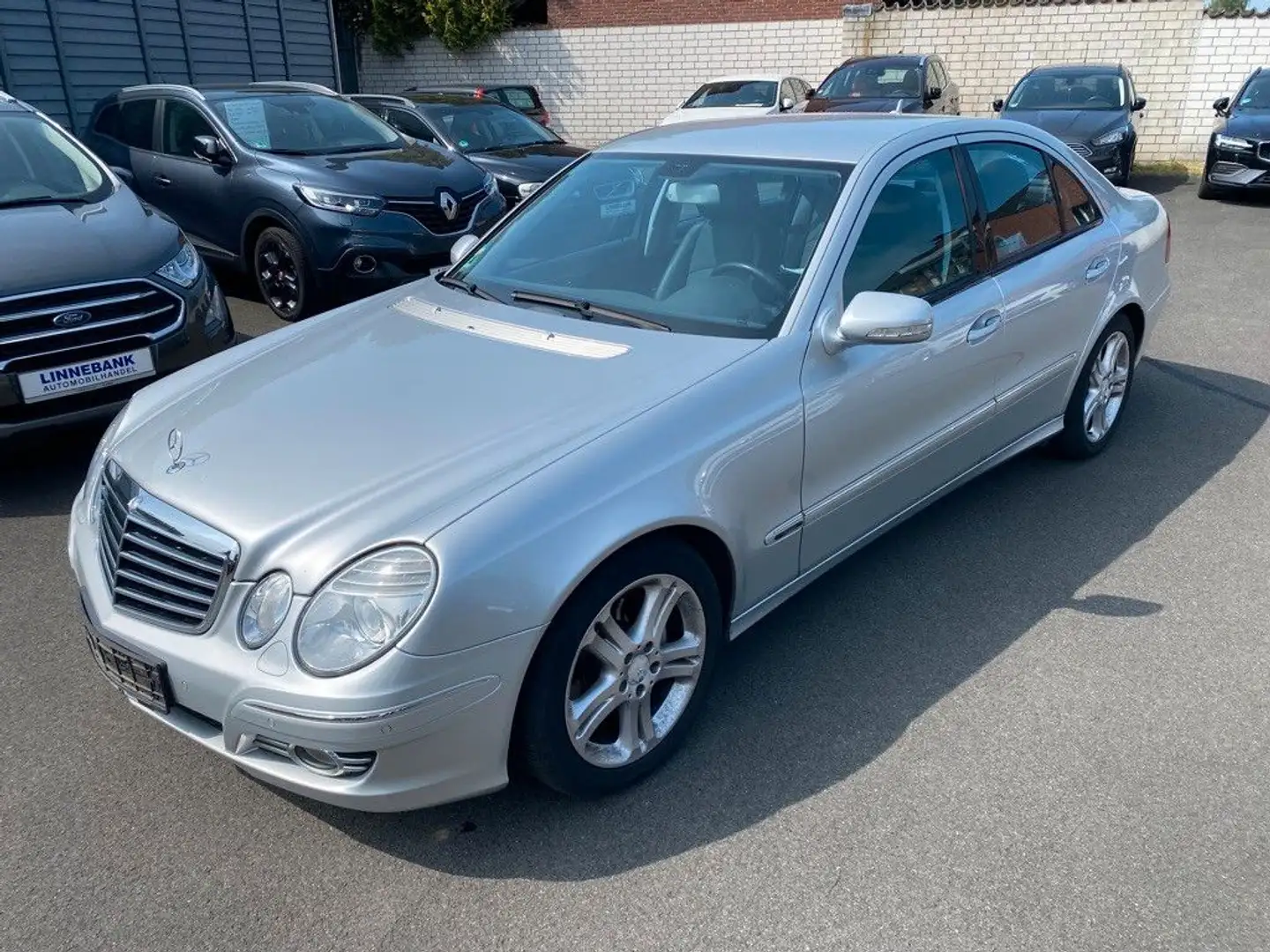 Mercedes-Benz E 230 Avantgarde Argento - 1