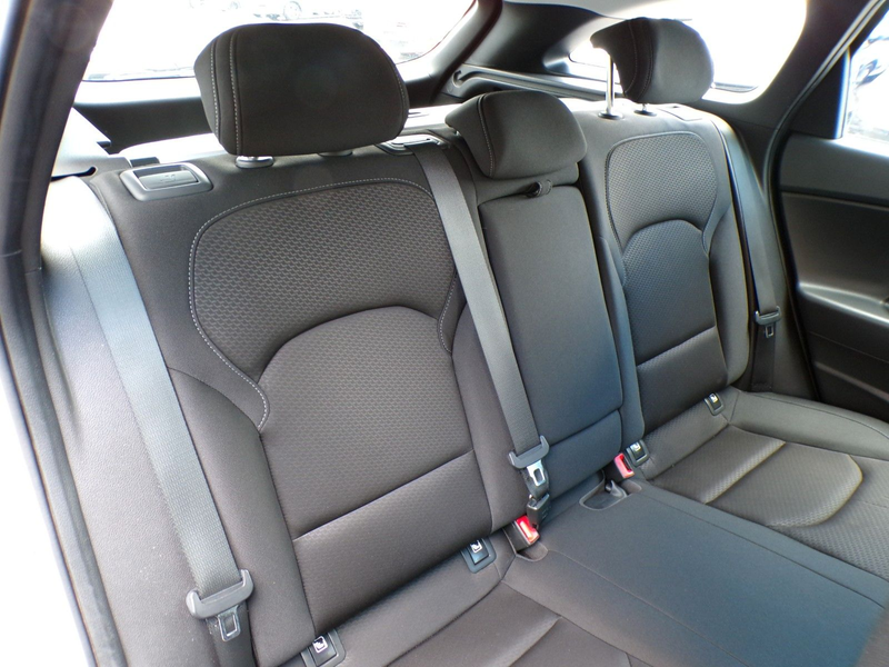 Hyundai i30 1.4 T-GDI, AUTOMATIK — photo 13