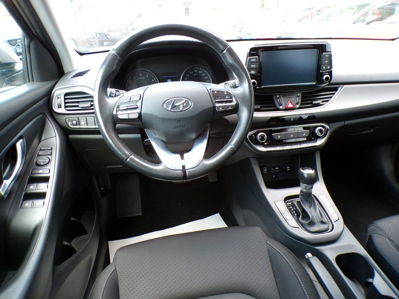 Hyundai i30 1.4 T-GDI, AUTOMATIK — photo 11