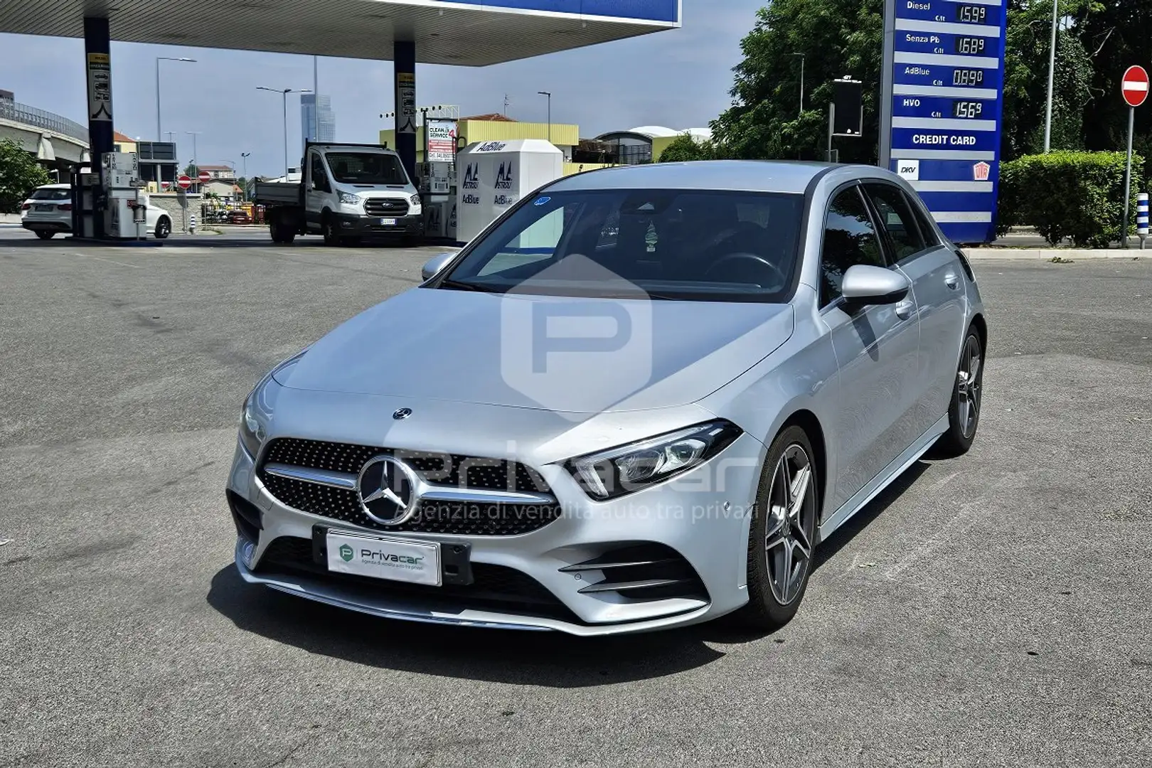 Mercedes-Benz A 180 A 180 d Automatic Premium Argento - 1