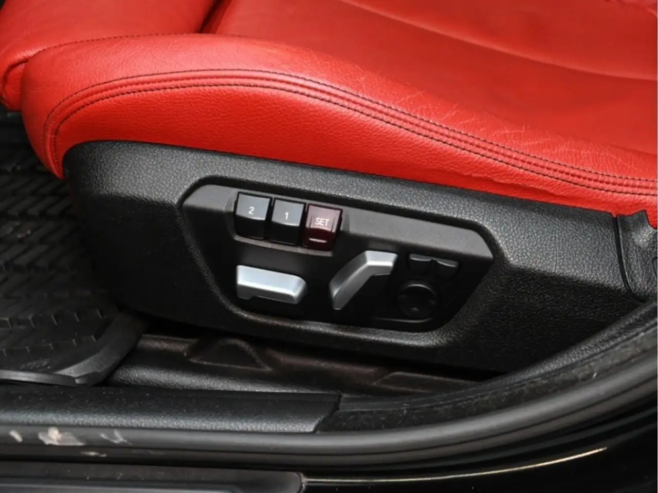 BMW 4 Series снимка BMW 4 Series