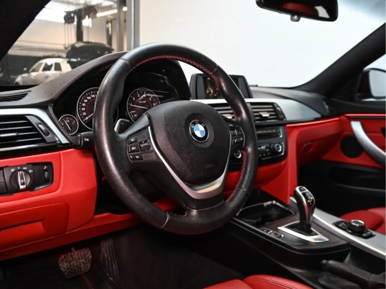 BMW 4 Series снимка BMW 4 Series